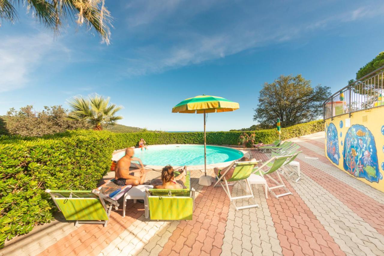 Hotel Villino Garden & Pool Marina dʼMarina dʼAndora Exteriér fotografie